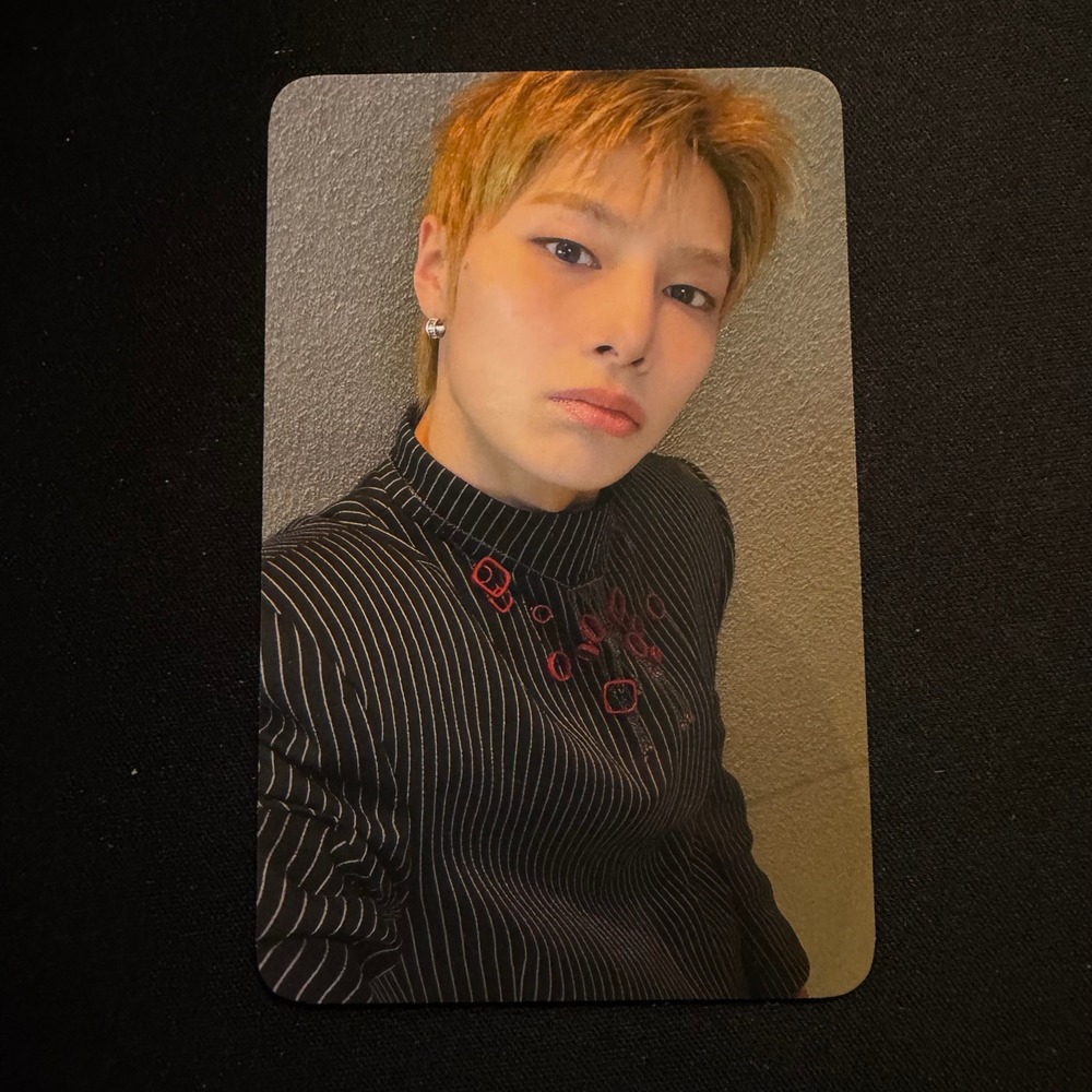 STRAY KIDS I.N. This & That Soundwave POB Photocardg